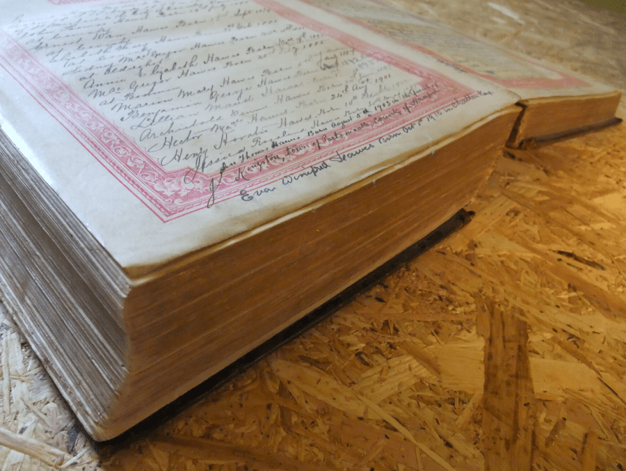 Hawes Family Bible